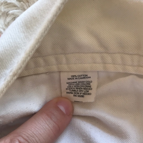 Express White Shorts - Size 10 - Picture 5 of 5